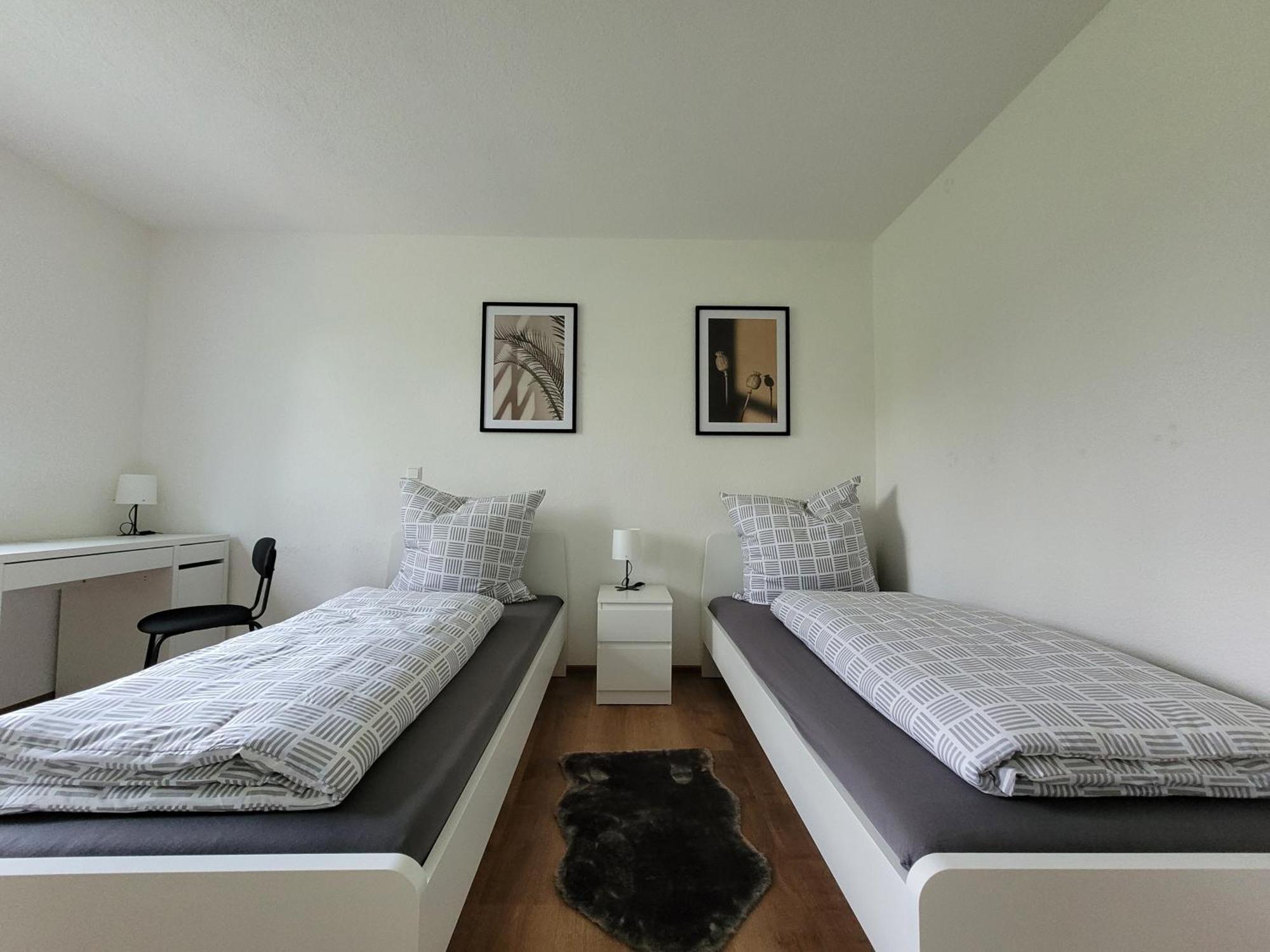 Living Flat, Eine Wohnung Mit Zwei Schlafzimmern Und Balkon Schorndorf  Eksteriør bilde